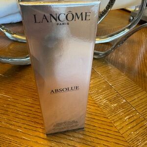 Lancôme Absolue Purifying Brightening Gel Cleanser, 4.2 oz.  New in sealed box.